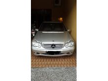 2001 Mercedes-Benz C240 2.6 Elegance Sedan