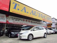 2013 Honda Jazz 1.3 (ปี 08-14) Hybrid Hatchback