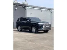 2026 Lexus LX 700h 3.4 VIP SUV 4 Seat. LX700. BRAND NEW. STOK TERBATAS. LX700h. PRICE CASH BEST DEAL NEGOTIABLE YA. 700 ATPM WARRANTY. HYBRID ENGINE