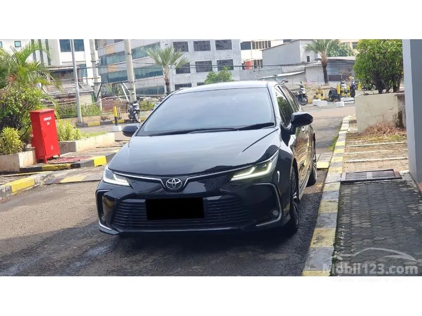 2021 Toyota Corolla Altis V Sedan