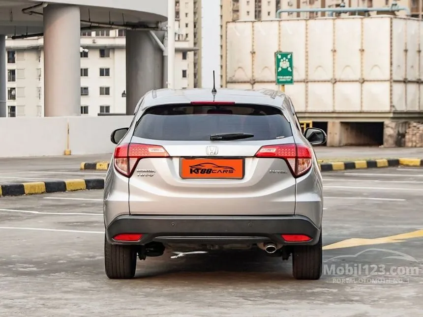 2017 Honda HR-V S SUV