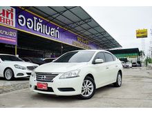 2016 Nissan Sylphy 1.6 (ปี 12-16) E Sedan
