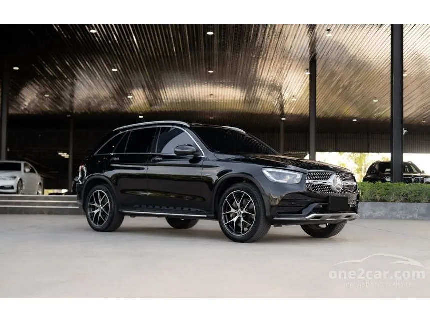 2021 Mercedes-Benz GLC300 e 4MATIC AMG Dynamic SUV