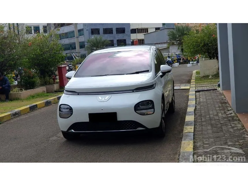 2024 Wuling Cloud EV 460KM Hatchback