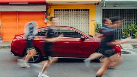 เมอร์เซเดส-เบนซ์ เปิดประสบการณ์ City Run พิชิตเส้นทางวิ่ง 5K ใจกลางสาทร
