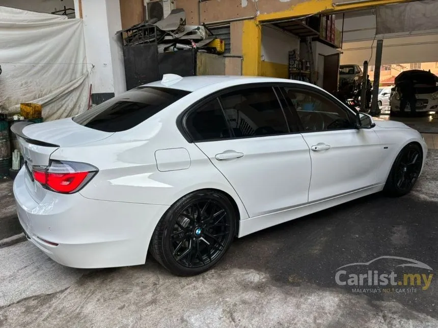 2014 BMW 320i Sport Line Sedan