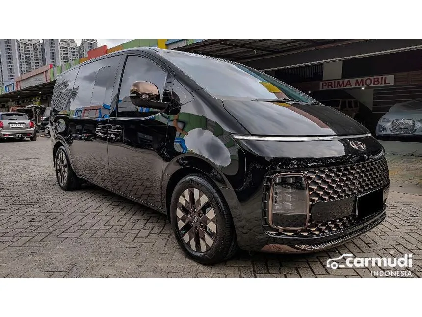 2022 Hyundai Staria Signature 9 MPV