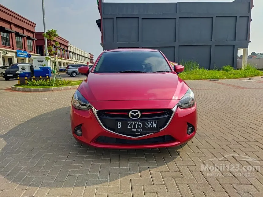 Jual Mobil Mazda 2 2016 R 1.5 di DKI Jakarta Automatic Hatchback Merah Rp 160.000.000