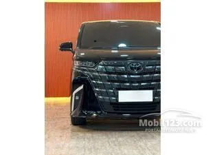 2023 Toyota Alphard 2.5 HEV (Premium Color) MPV
