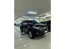 2017 Chevrolet Trailblazer 2.5 LTZ SUV , LOW KM 120 RB , CHEVROLET TRAIBLAZER 2.5 LTZ AT 2017 HITAM , TERAWAT DAN SIAP PAKAI