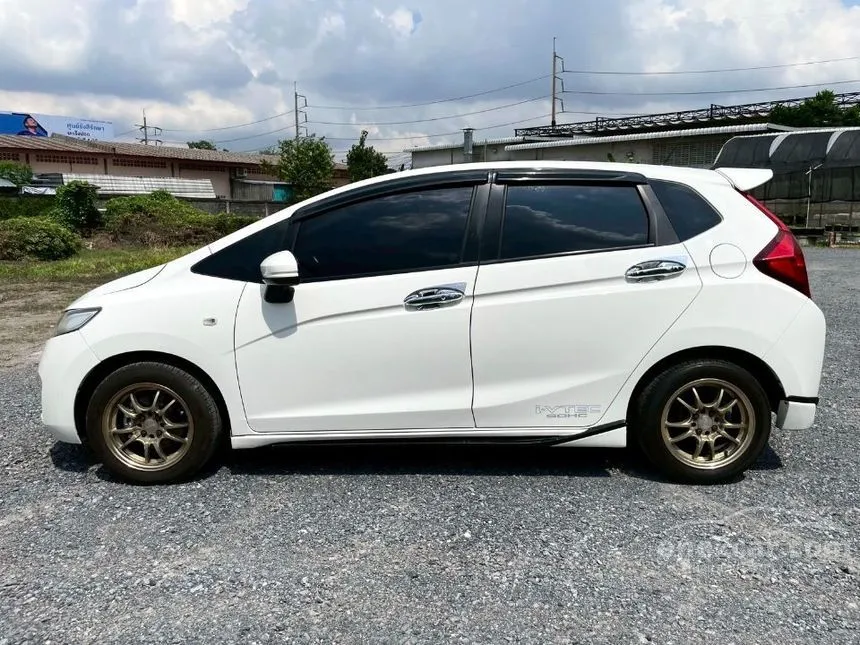 2015 Honda JAZZ V+ Hatchback