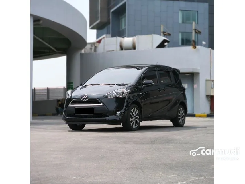 2017 Toyota Sienta V MPV