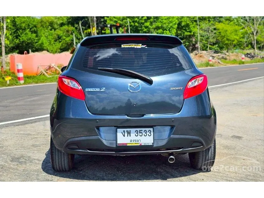 2012 Mazda 2 Elegance Groove Sedan