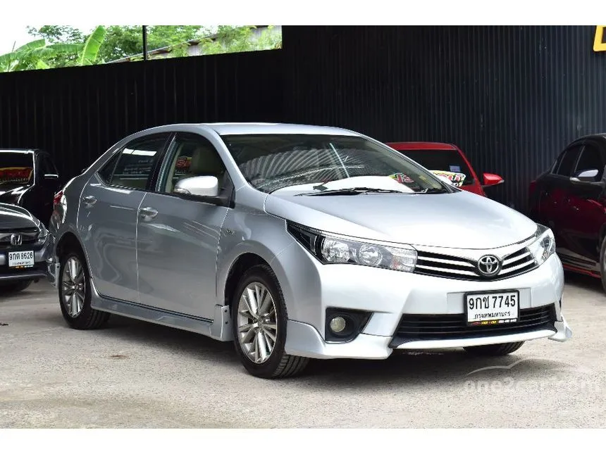 2014 Toyota Corolla Altis E Sedan