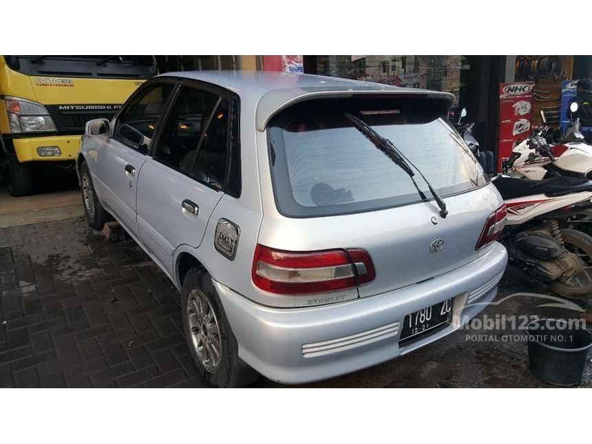  Jual  Mobil  Toyota  Starlet  1997 1 3 di Jawa Barat Manual 