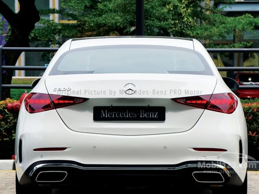 2024 Mercedes-Maybach S580 4MATIC+ Sedan