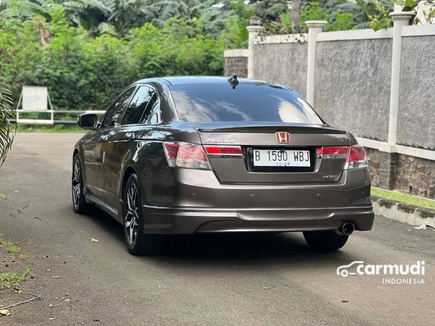 2012 Honda Accord VTi-L Sedan