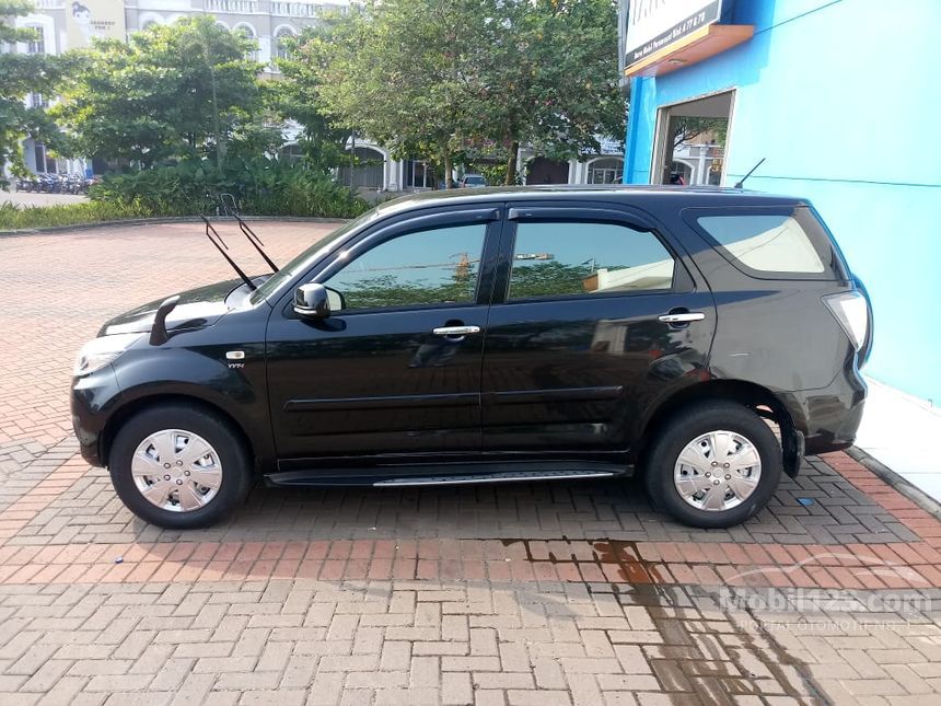 Jual Mobil Daihatsu Terios 2015 EXTRA X 1.5 di Banten Automatic Wagon