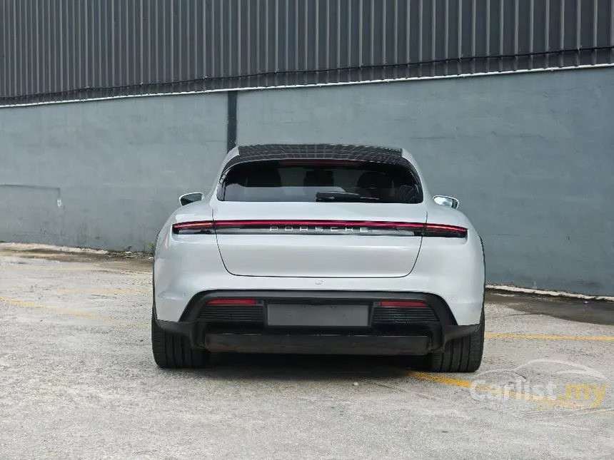 2022 Porsche Taycan 4S Cross Turismo Wagon