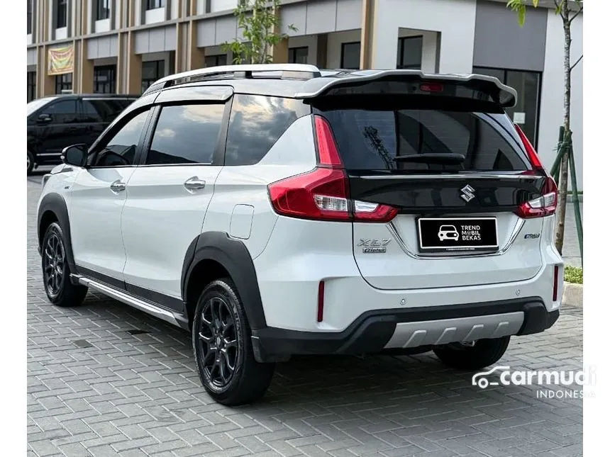 2023 Suzuki XL7 Alpha Hybrid SUV