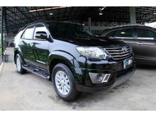 2014 Toyota Fortuner 2.5 (ปี 12-15) V SUV AT