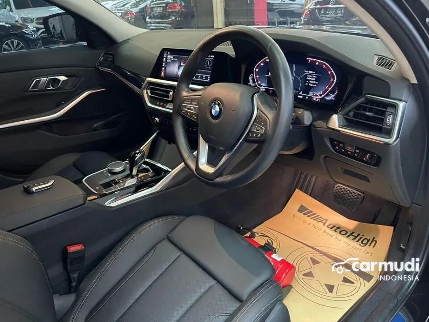 2022 BMW 320i M Sport Sedan