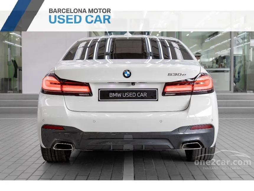 2021 BMW 530e M Sport Sedan