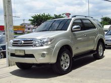2010 Toyota Fortuner 2.7 (ปี 08-11) V SUV AT