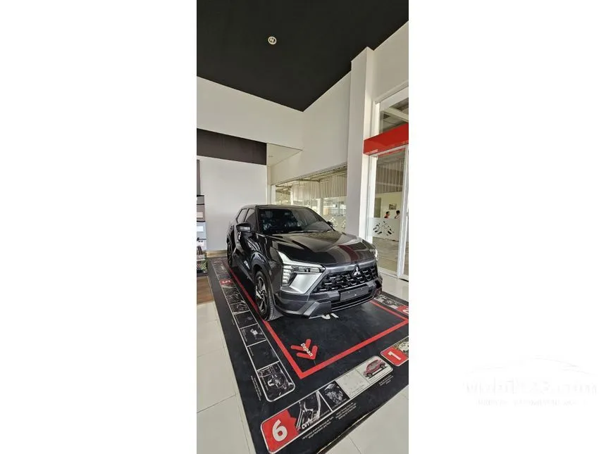 Jual Mobil Mitsubishi XFORCE 2023 Ultimate 1.5 di Banten Automatic Wagon Hitam Rp 386.000.000