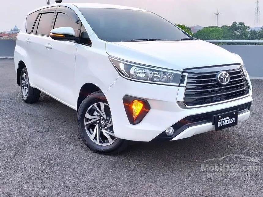 Jual Mobil Toyota Kijang Innova 2024 G 2.4 di DKI Jakarta Manual MPV Putih Rp 379.100.000
