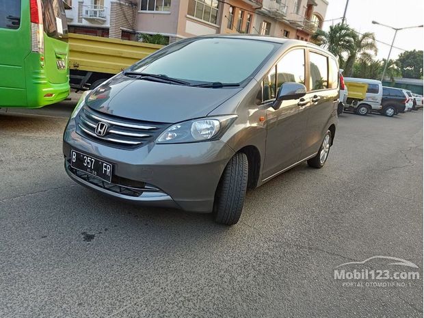  Freed  Honda Murah  1 367 mobil  bekas  dijual  Mobil123