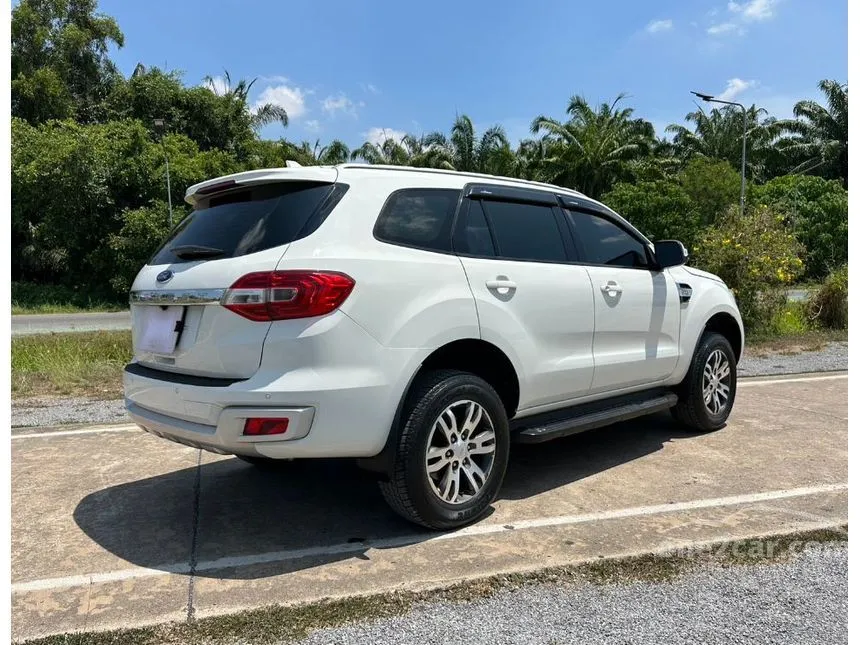 2016 Ford EVEREST Titanium SUV