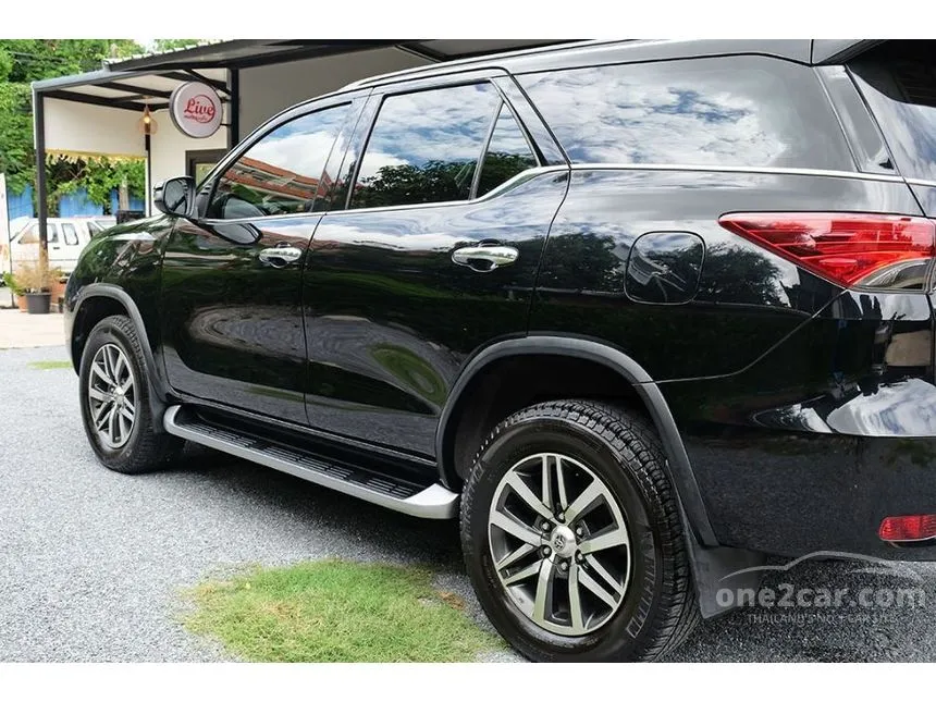 2018 Toyota FORTUNER V SUV