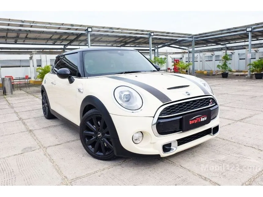 2014 MINI Cooper S 3 Door Hatchback