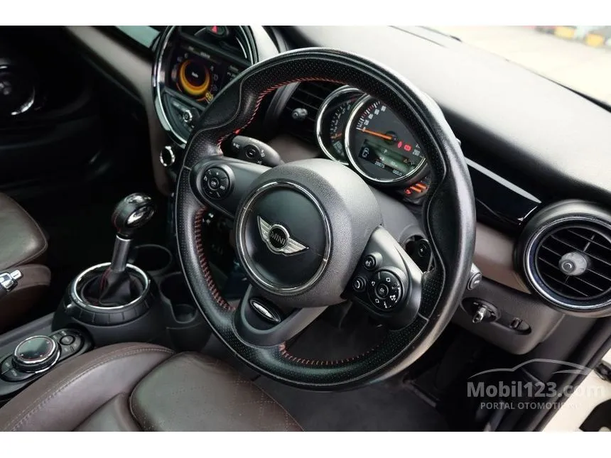2014 MINI Cooper S 3 Door Hatchback