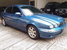 2002 Jaguar X-Type 2.5 V6 AT di Malang