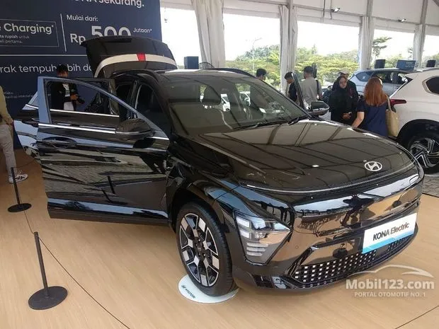 Jual Hyundai Kona Electric Prime Standard Range Bekas di Indonesia ...