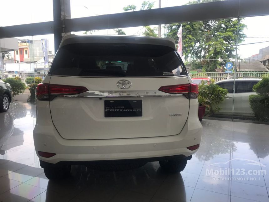 Jual Mobil Toyota Fortuner 2018 TRD 2.4 di DKI Jakarta 