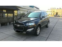 Chevrolet Captiva 2.0 VCDI Diesel AT Hitam Facelift 2011