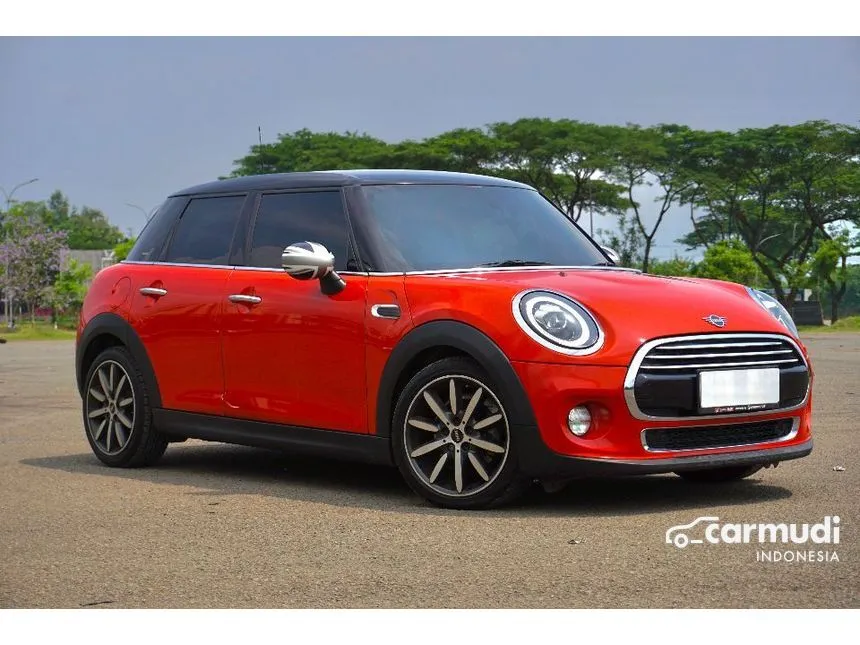 2018 MINI Cooper 5 Door Hatchback