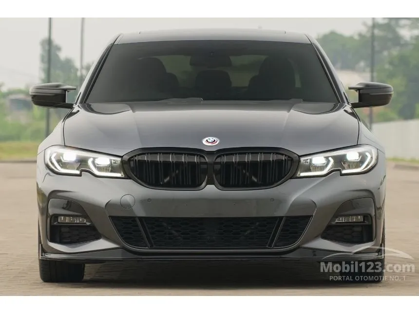 2020 BMW 330i M Sport Sedan