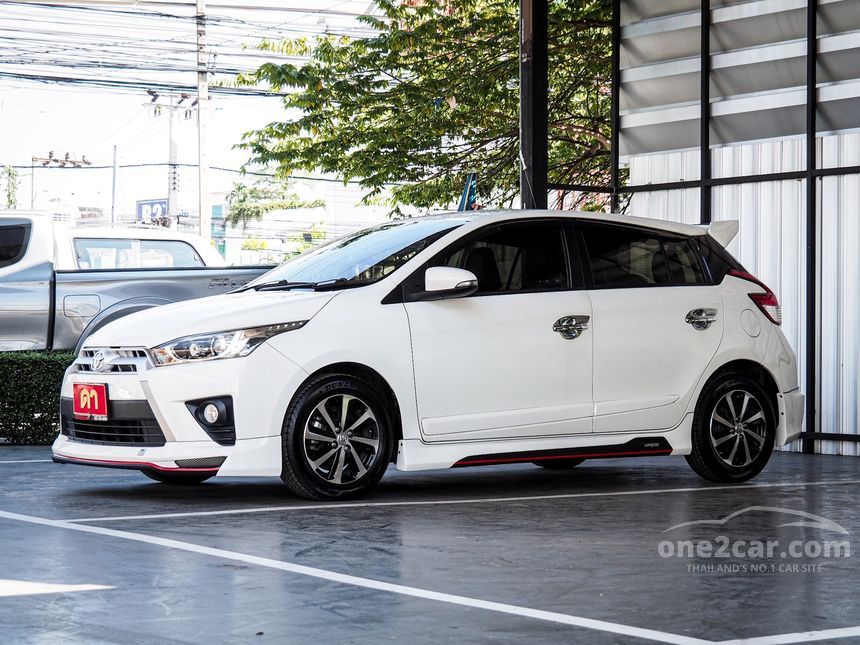 Toyota Yaris 2015 G 1.2 in กรุงเทพและปริมณฑล Automatic Hatchback สีขาว ...