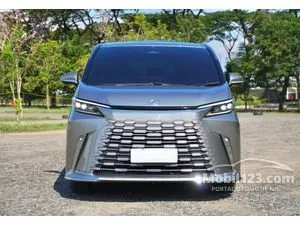 2024 Lexus LM 350h 2.5 7 Seater MPV