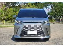 2024 Lexus LM 350h 2.5 7 Seater MPV