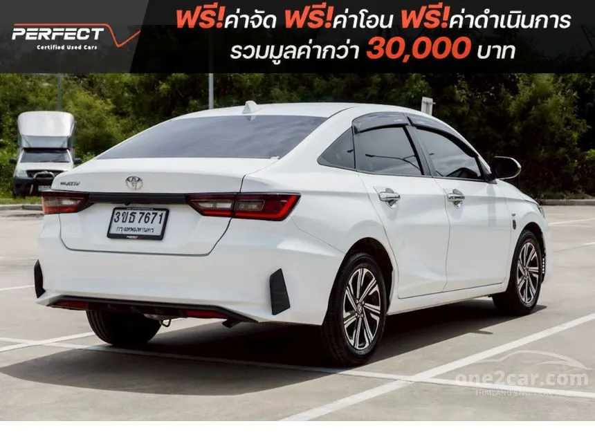 2022 Toyota Yaris Ativ Sport Sedan