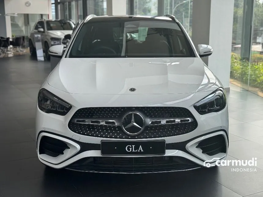 2024 Mercedes-Benz GLA200 AMG Line SUV