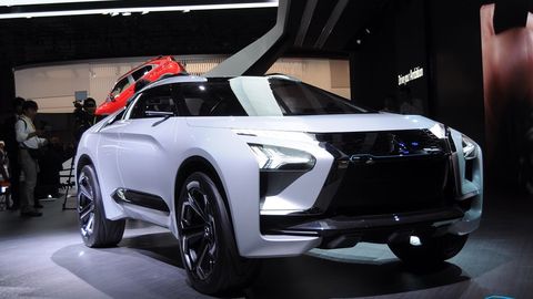 Tokyo 2017: Mitsubishi e-Evolution Concept - Next Generation Evo Is An Electric SUV!