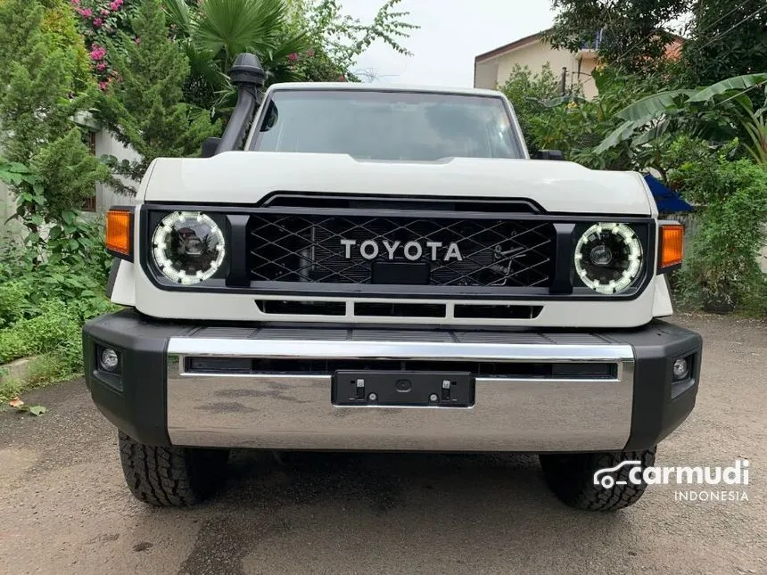 2024 Toyota Land Cruiser 70 GXL SUV