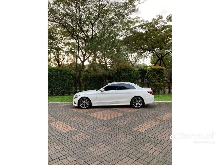 2018 Mercedes-Benz C200 AMG Sedan