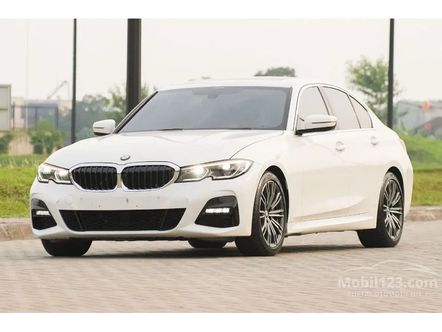 2020 BMW 330i M Sport Sedan